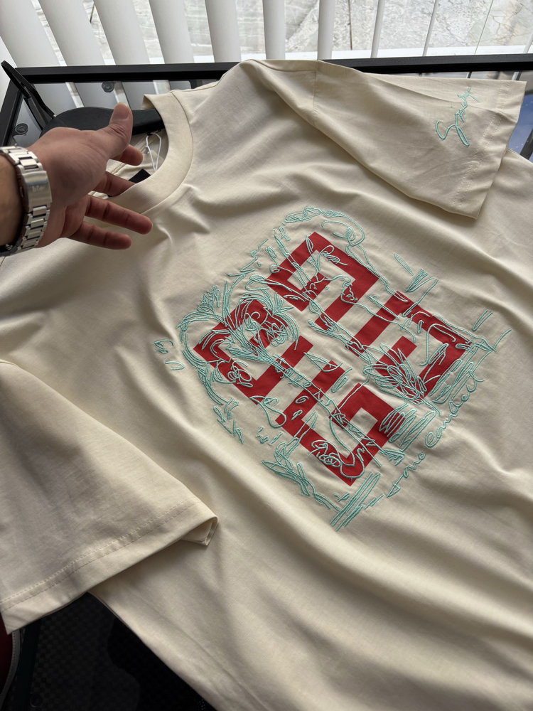 GIVENCHY Special Nakış Detaylı Tshirt