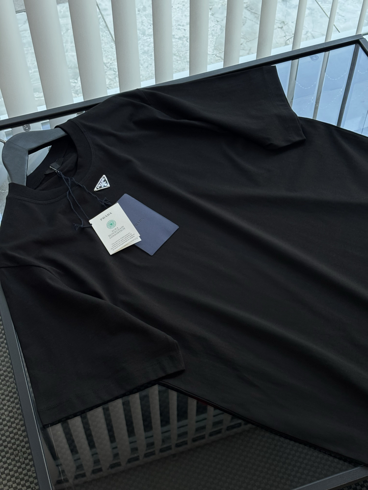 PRADA Premium Tshirt 
