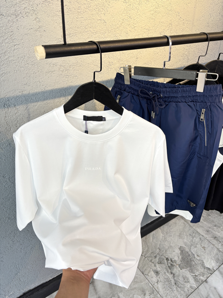 PRADA İthal Tshirt (Ütü İstemez)
