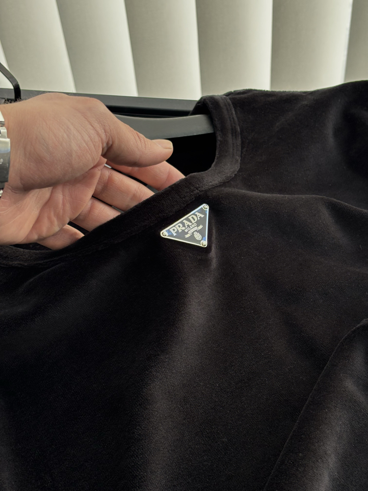 PRADA Premium Tshirt