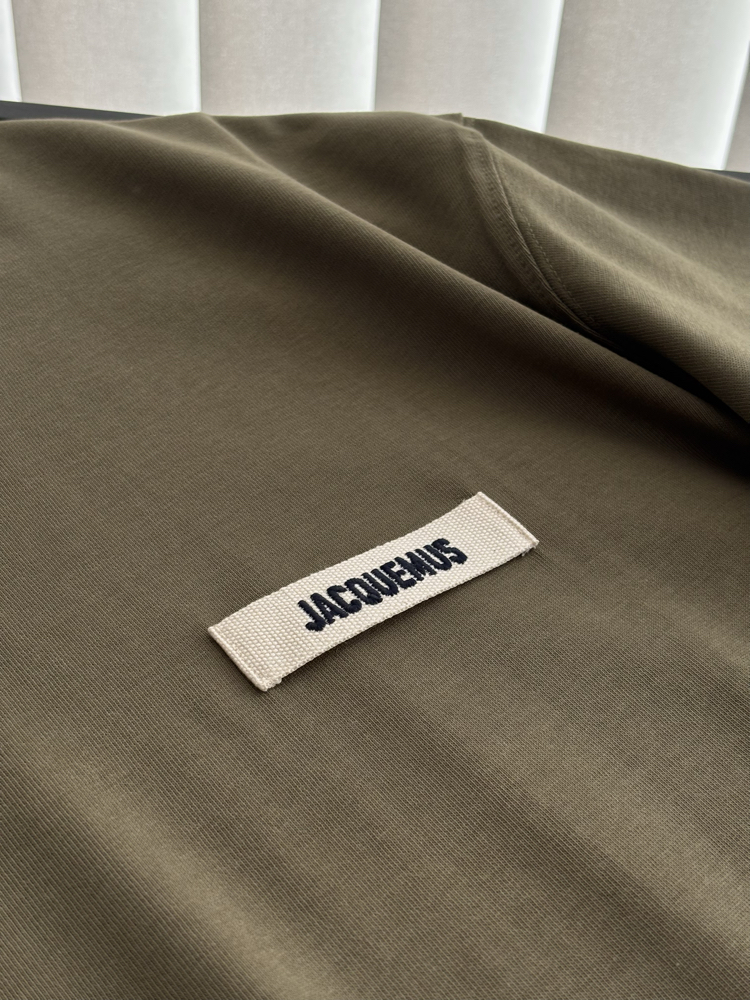 JACQUEMUS Special Tshirt