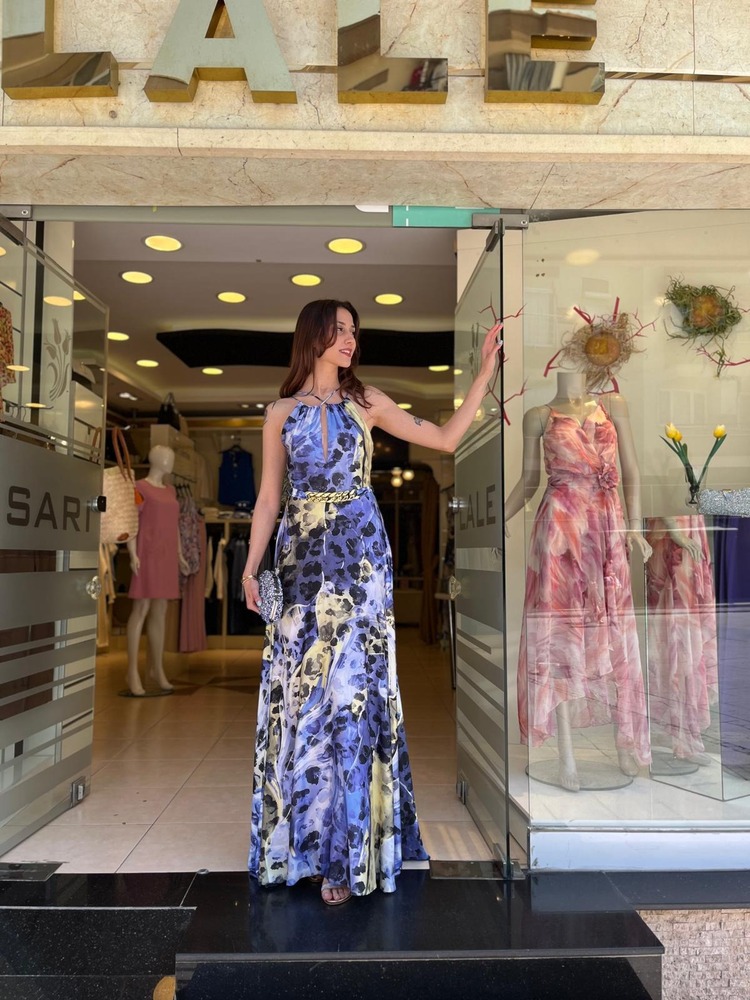 Desenli Saten Gold Zincir Kemerli Maxi Boy Şık Abiye Elbise
