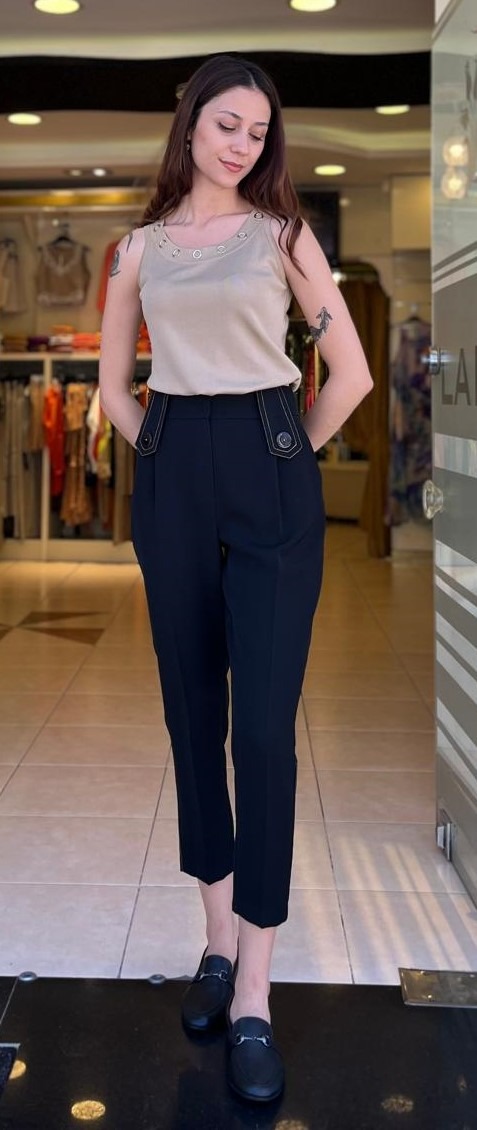 DÜĞME DETAYLI PANTALON