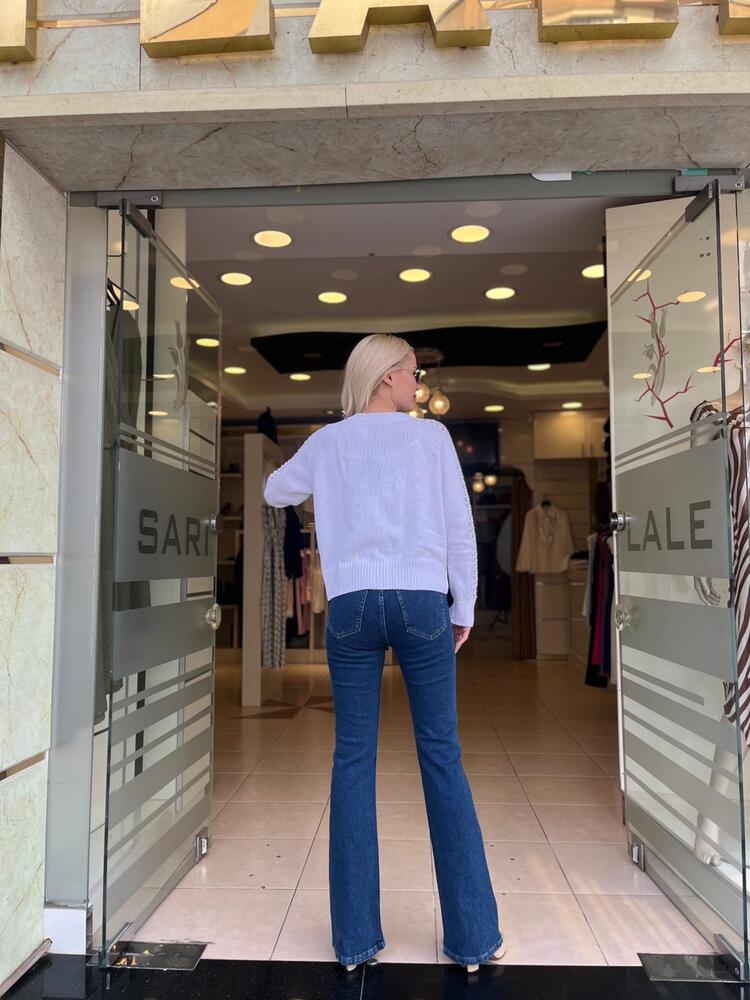 BEYAZ HIRKA