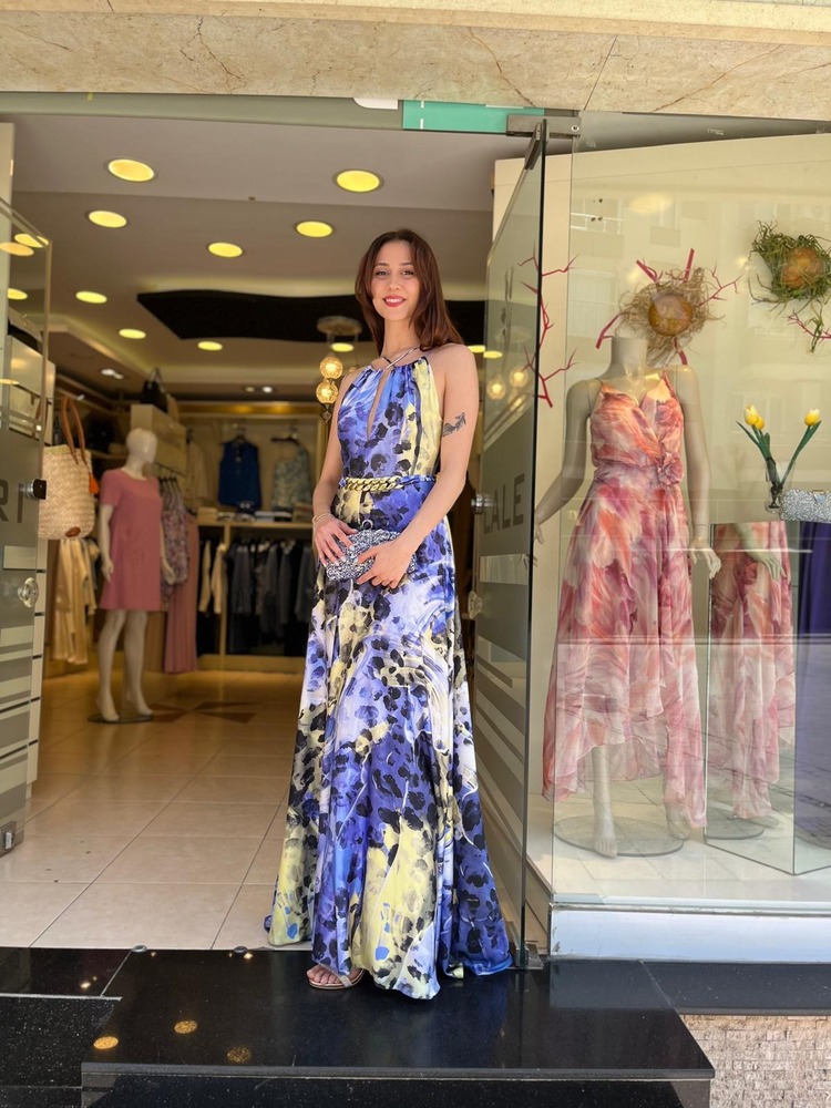 Desenli Saten Gold Zincir Kemerli Maxi Boy Şık Abiye Elbise