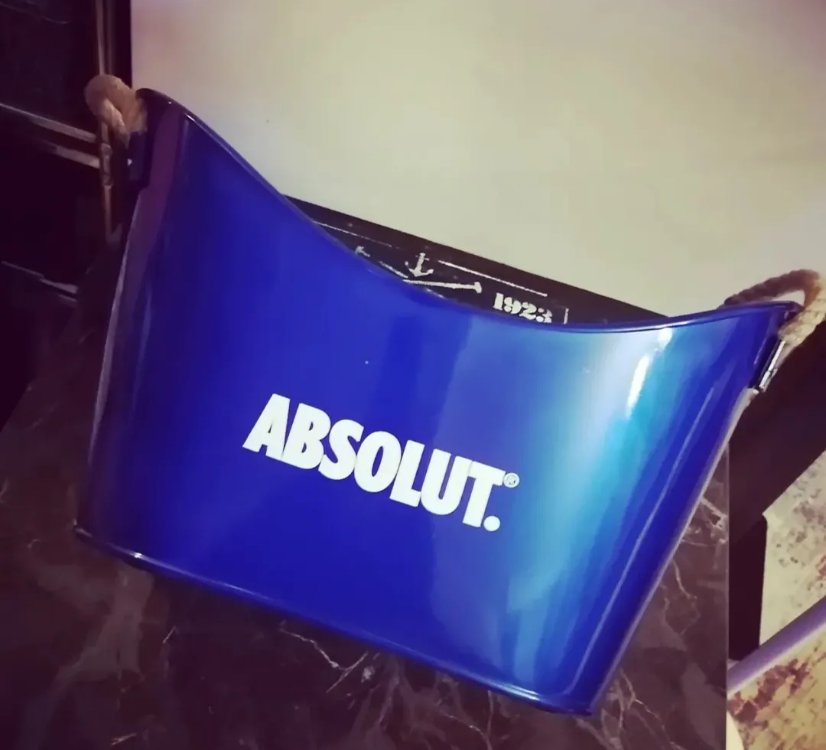 Absolut Vodka Dev Boy Buz İçecek Kovası 