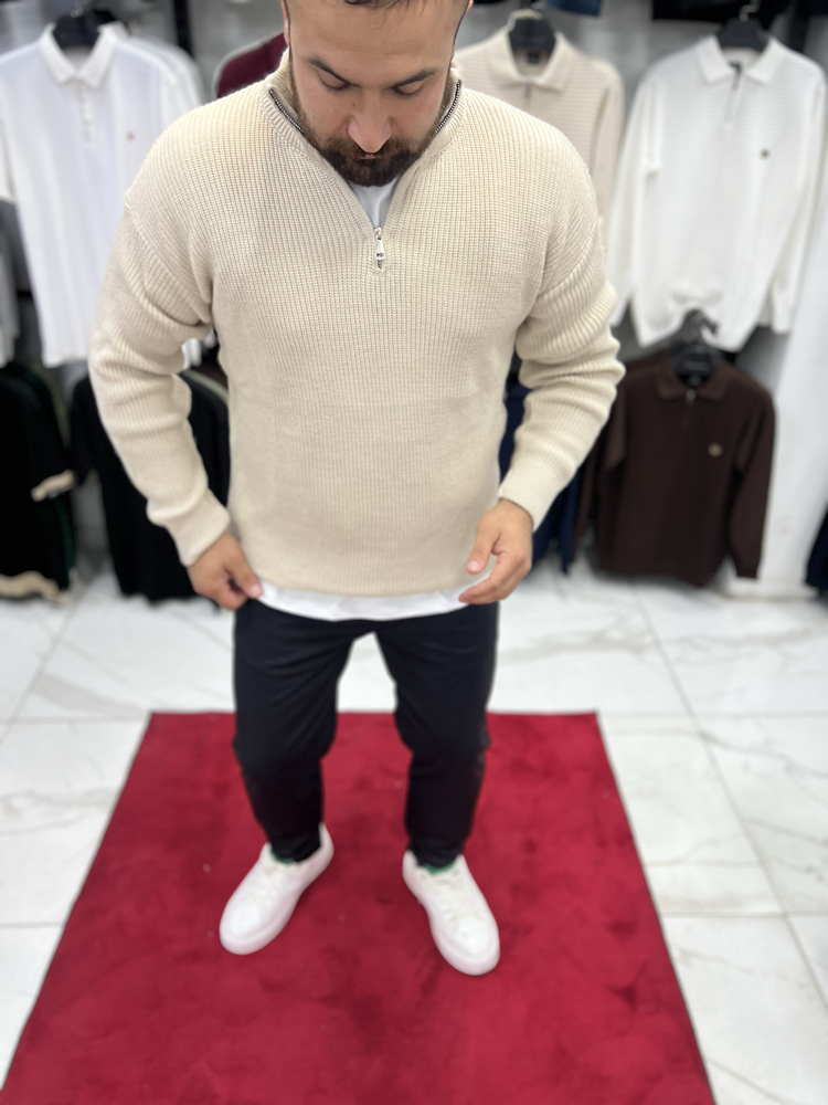 YARIM FERMUARLI TRİKO