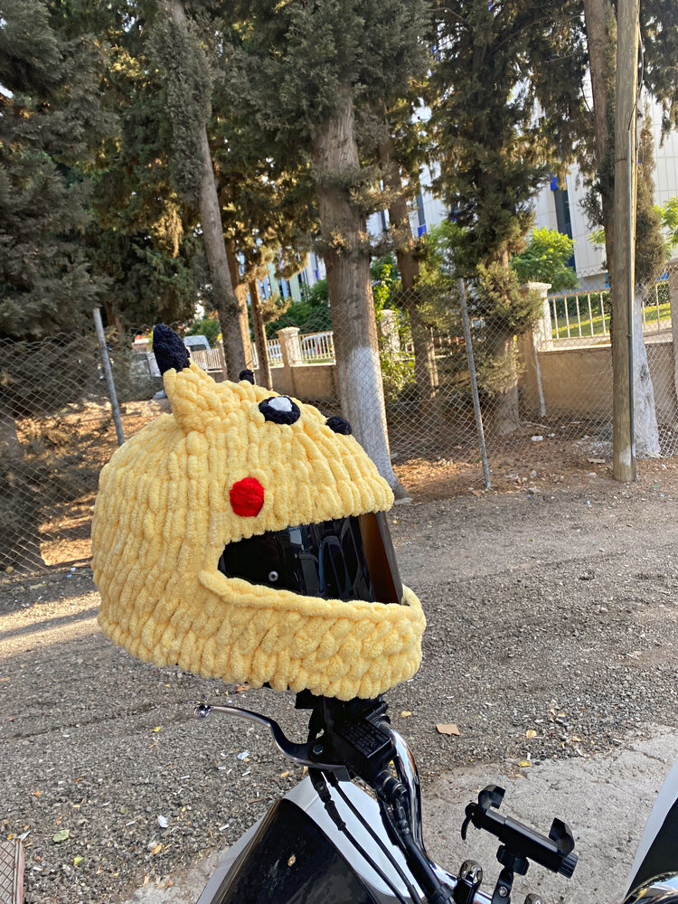 Pikachu kask kılıfı
