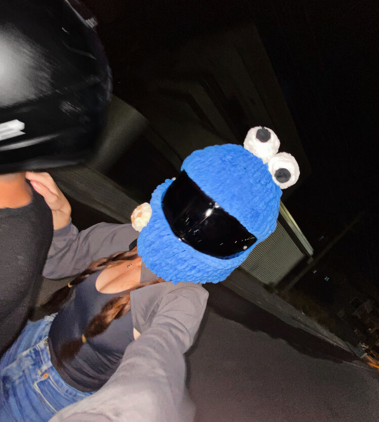Kurabiye canavarı motor kask kılıfı