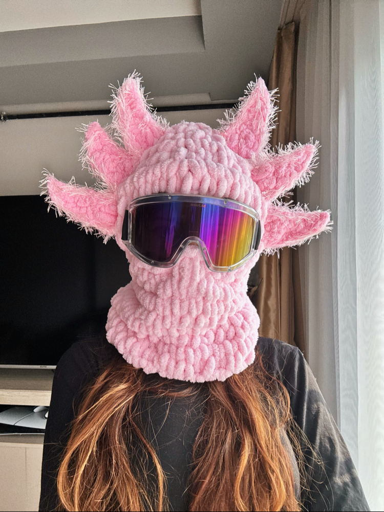 Aksolotl balaklava