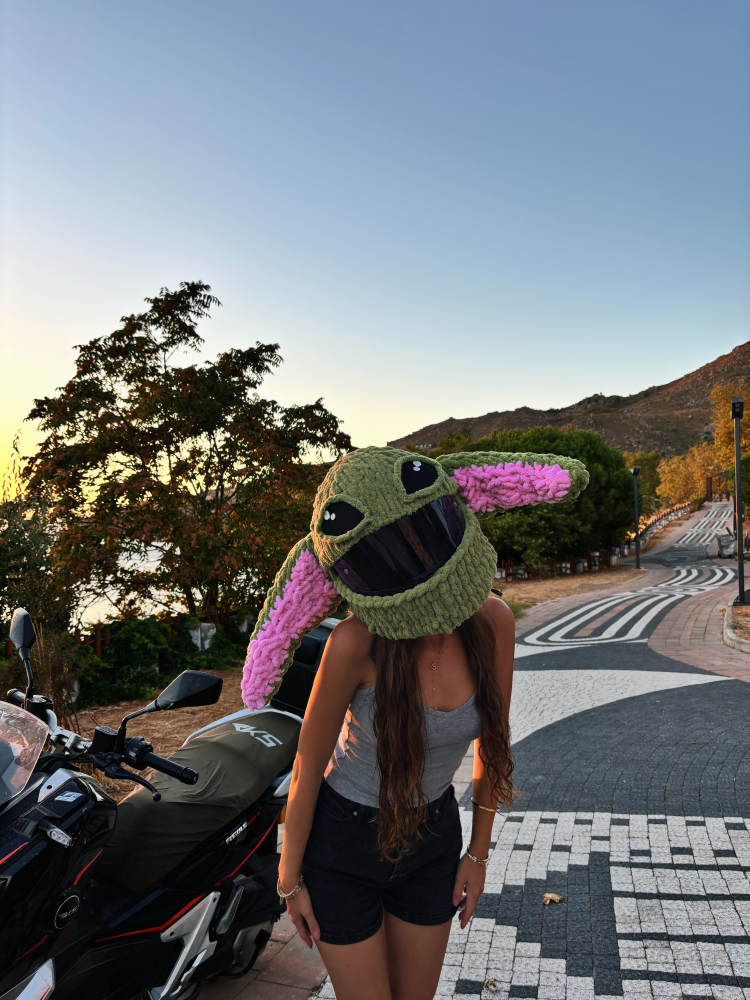 Baby yoda motor kask kılıfı