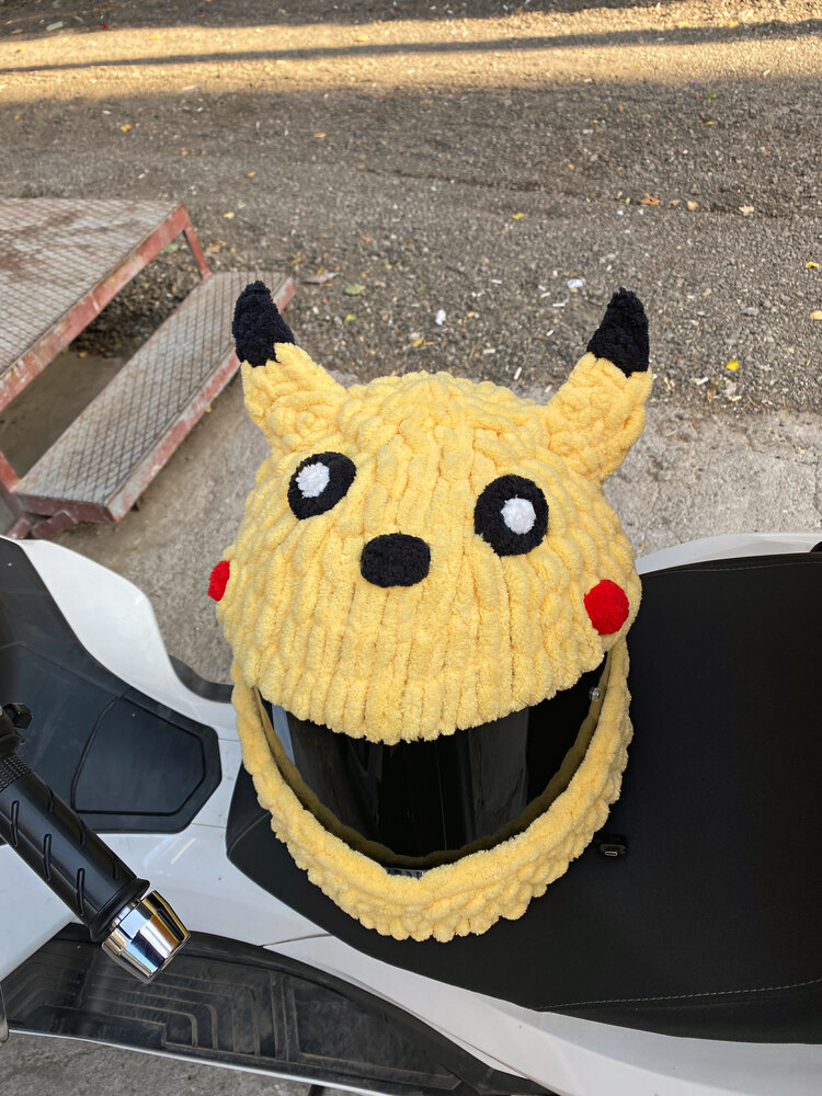 Pikachu kask kılıfı