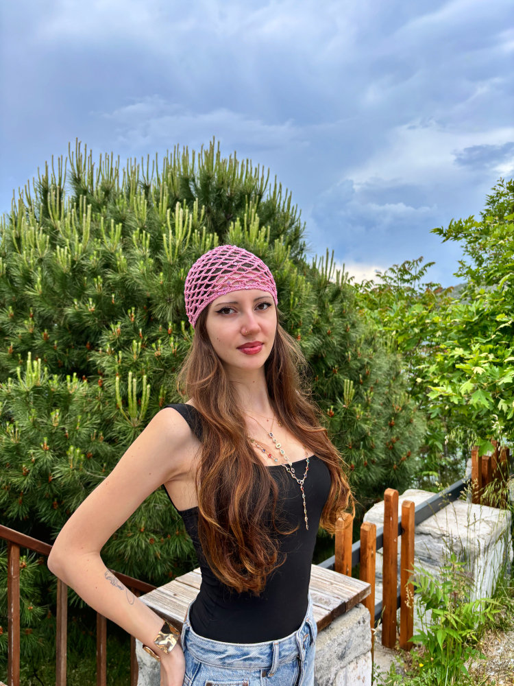 Pullu-sade başlık