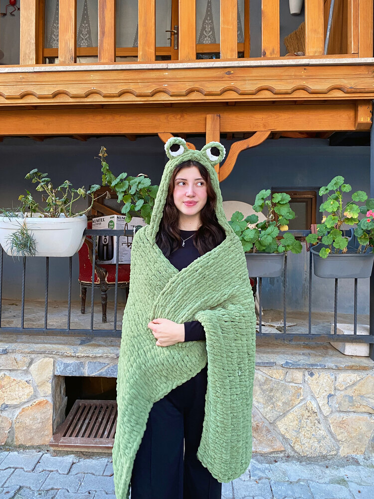 Kurbağa kapüşonlu battaniye