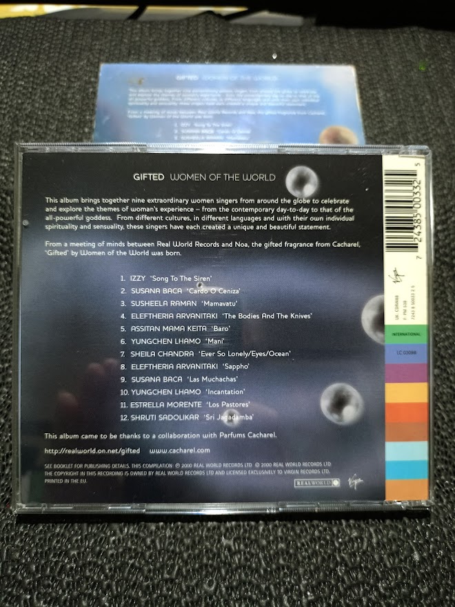 GIFTED. WOMEN OF THE WORLD. CD ALBÜM.