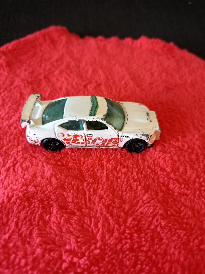 HOT WHEELS 2009 DODGE CHARGER DRIFT.