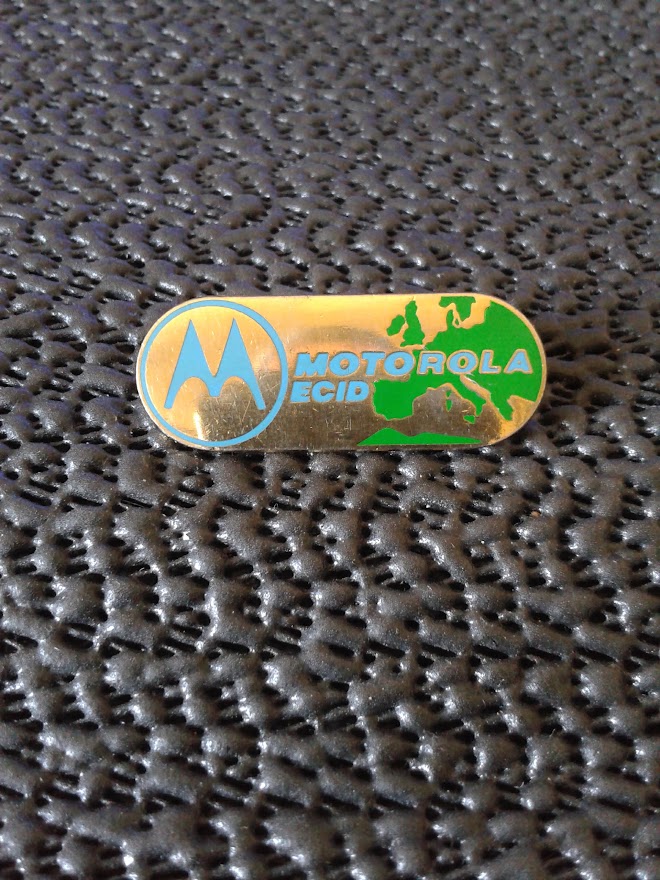 MOTOROLA ECID YAKA ROZETİ ÇOK NADİR.