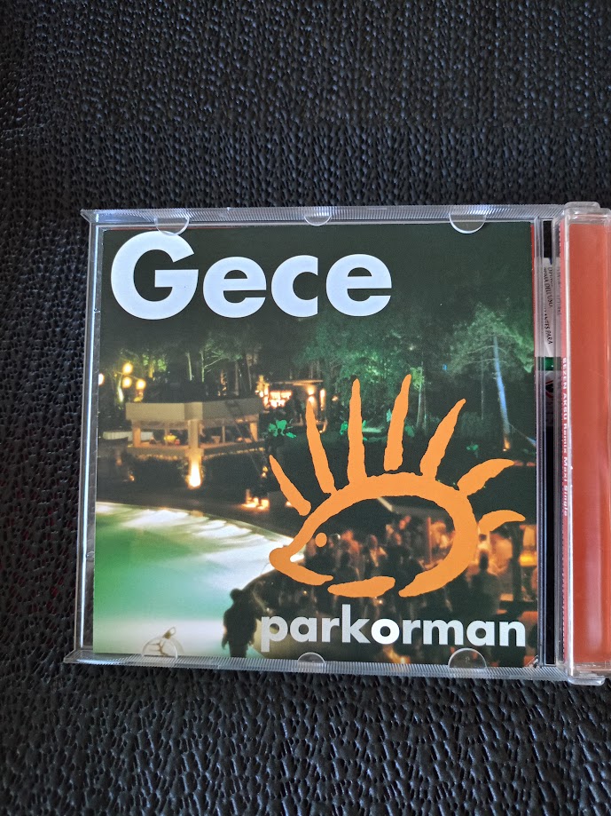 SEZEN AKSU - REMİX MAXİ SİNGLE - CD ALBÜM 2001 DÖNEM BASKISI.