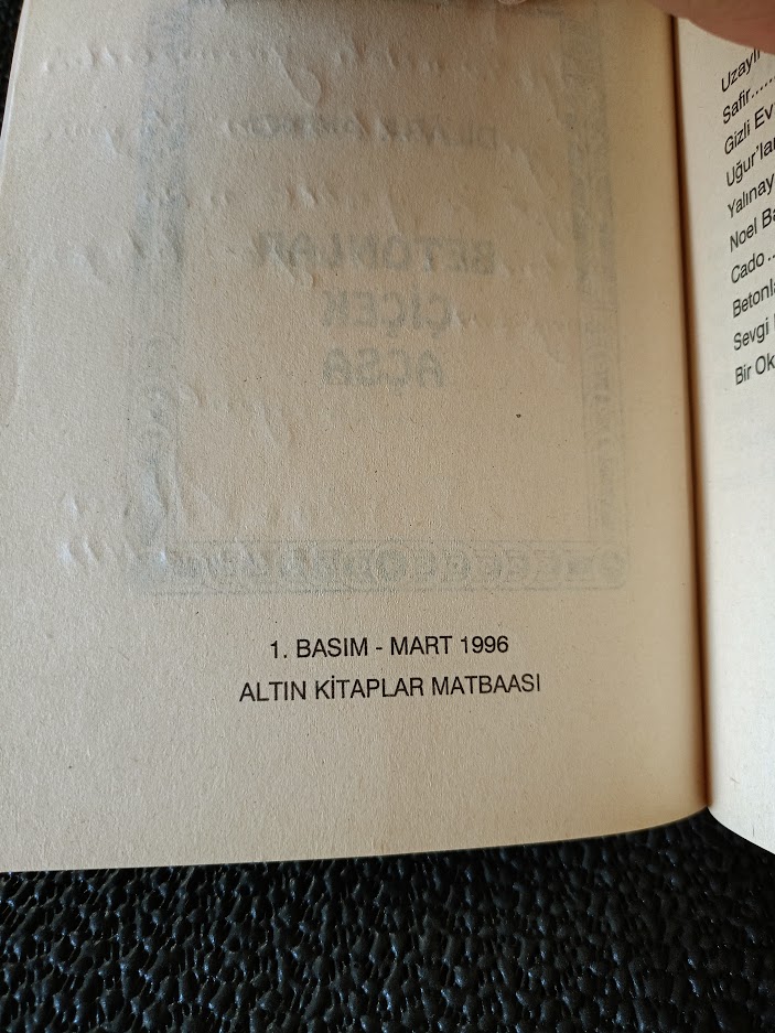 BETONLAR ÇİÇEK AÇSA - DİLARA AKINCI- İMZALI..