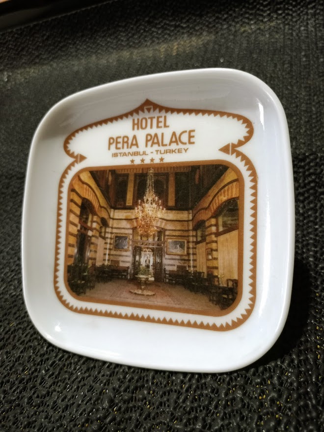 PERA PALACE HOTEL MELAMİN TABAK. ÇOK NADİR.