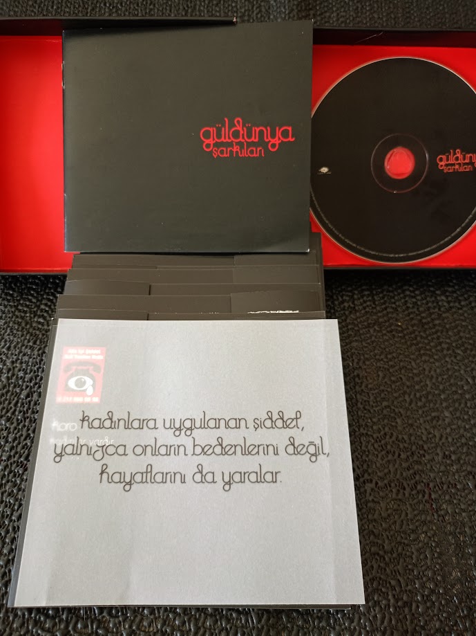 ÇEŞİTLİ SANATÇILAR, GÜLDÜNYA ŞARKILARI HÜRRİYETİN 60. YILI – CD. 