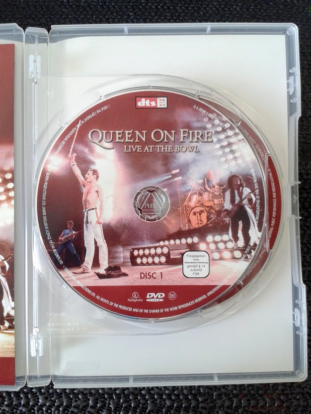QUEEN ON FIRE LIVE AT THE BOWL KONSER DVD..