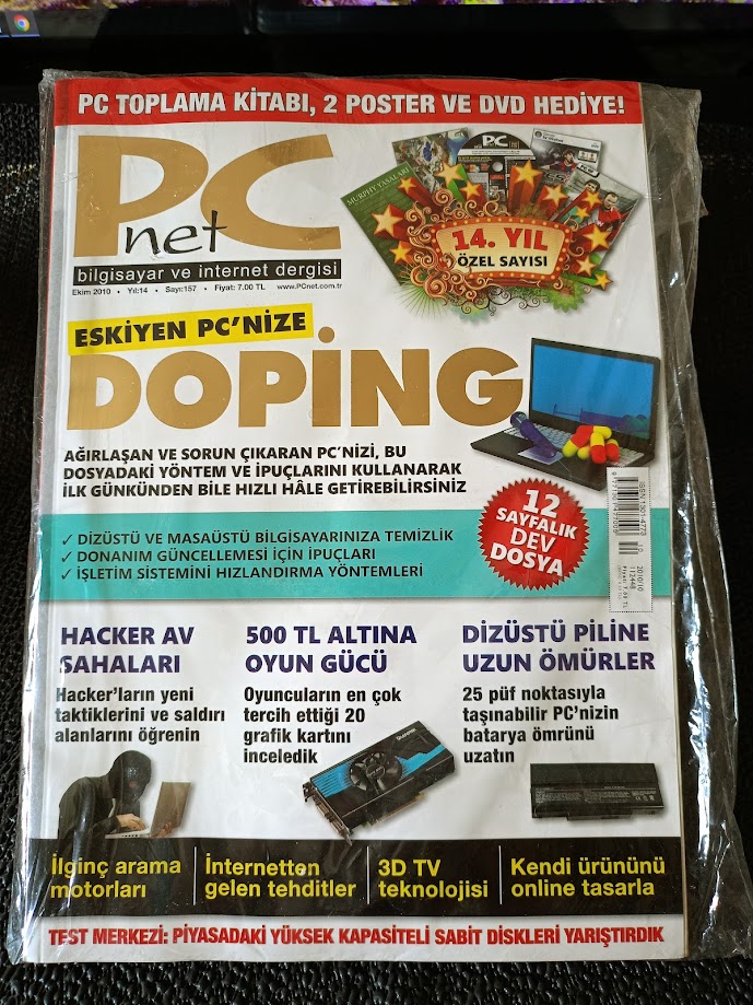PC NET ve CHIP DERGİLERİ, ÜÇ ADET TEKNOLOJİ KİTABI.KOLEKSİYONLUK.