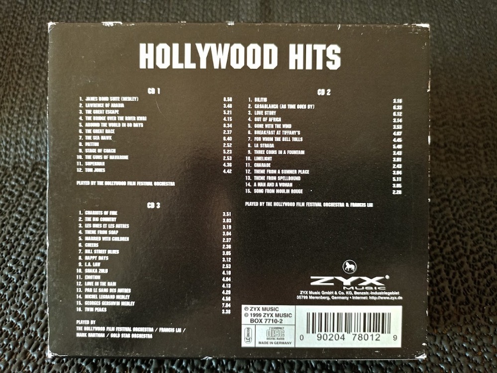 HOLLYWOOD HITS 3 CD LİK BOX SET den OLUŞMAKTADIR.