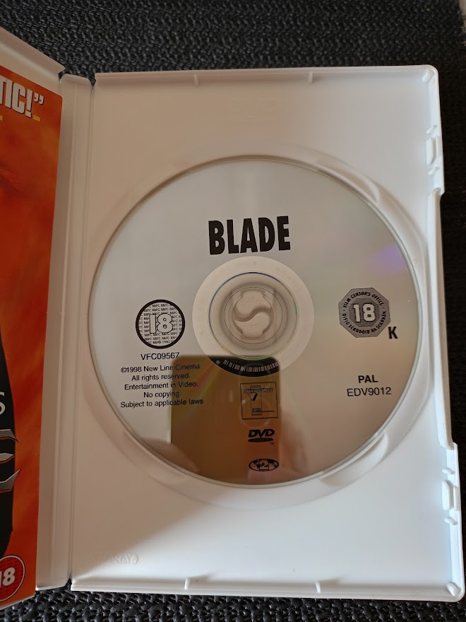 BLADE - WESLEY SNIPES - STEPHEN DORFF - YURT DIŞI BASKI..
