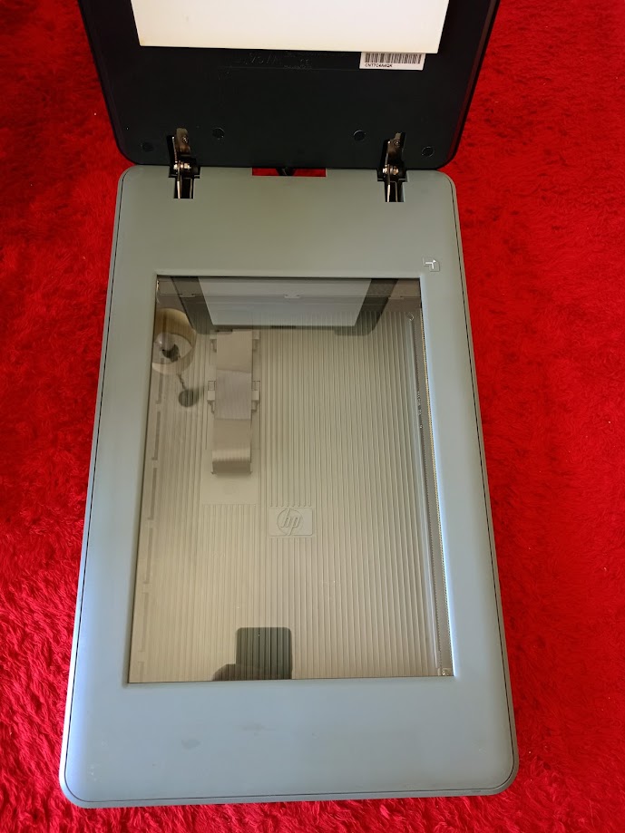 HP SCANJET G4050 TARAYICI SCANNER. ÇALIŞIR DURUMDA SORUNSUZ.