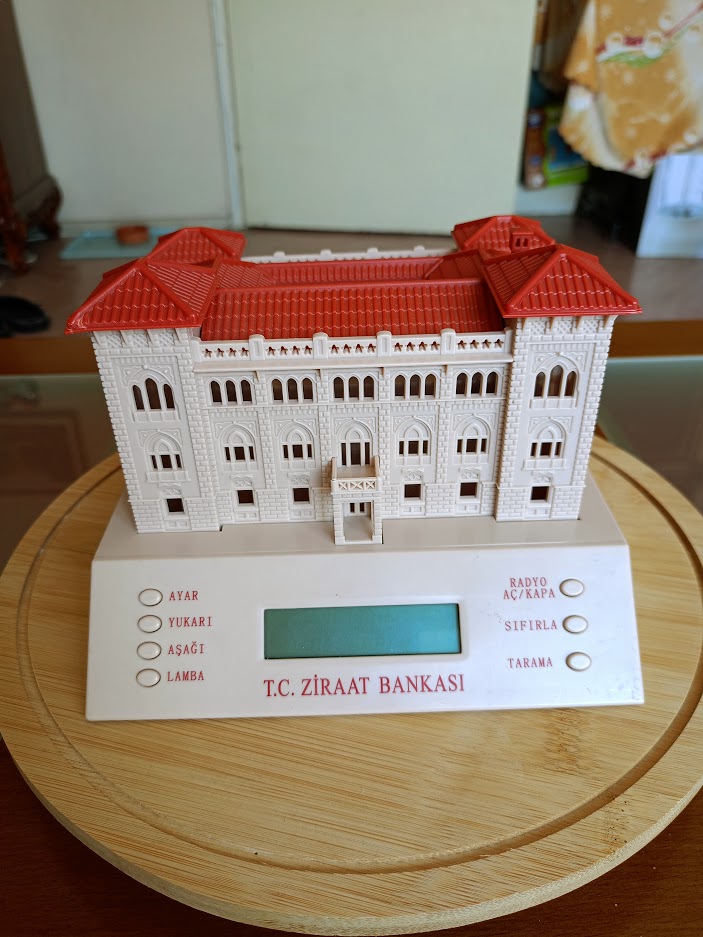 TÜRKİYE CUMHURİYETİ ZİRAAT BANKASI KUMBARA. DEKORATİF, KOLEKSİYONLUK.