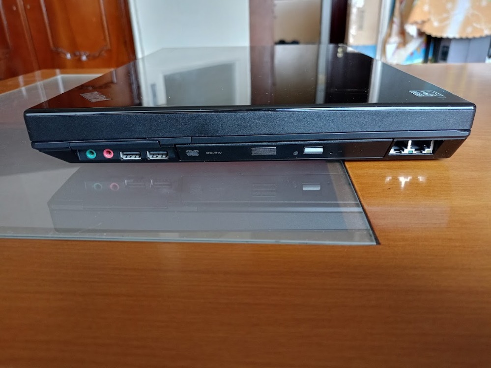 Lenovo Thinkpad SL500 Notebook. Arızalı.