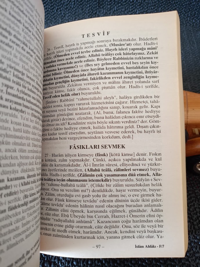 İSLÂM AHLÂKI - HÜSEYİN HİLMİ IŞIK
