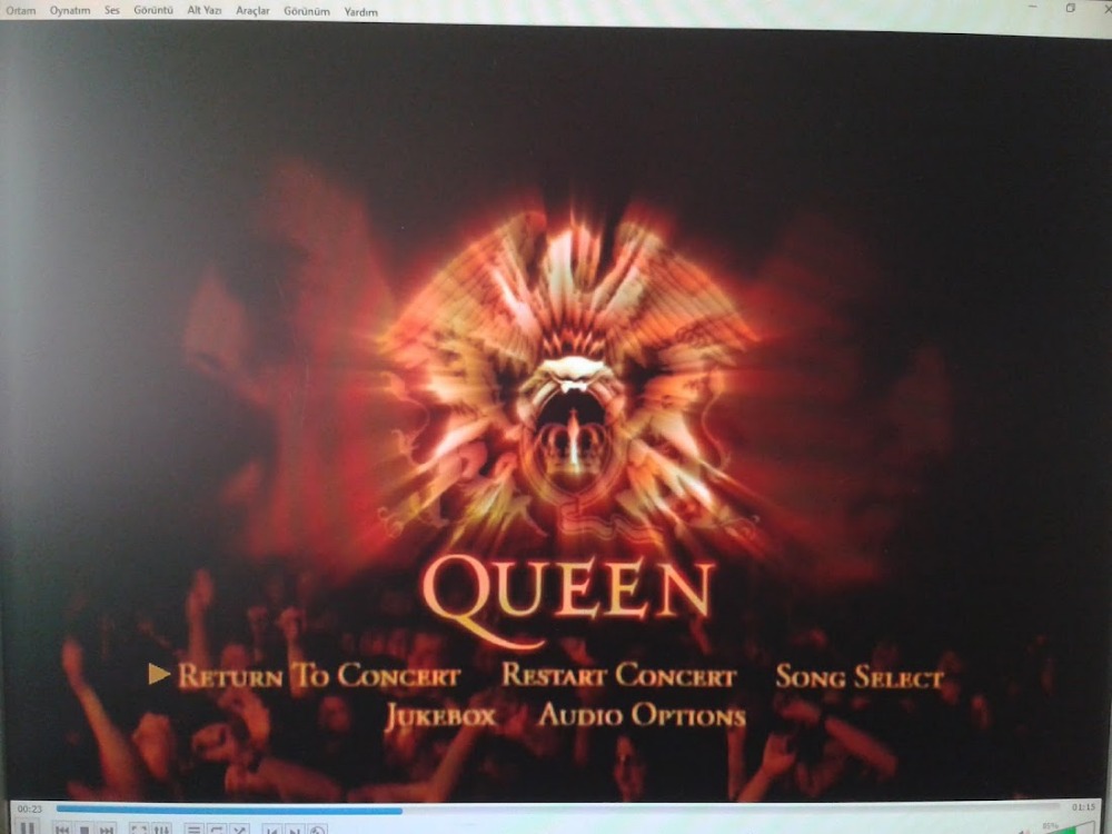 QUEEN ON FIRE LIVE AT THE BOWL KONSER DVD..