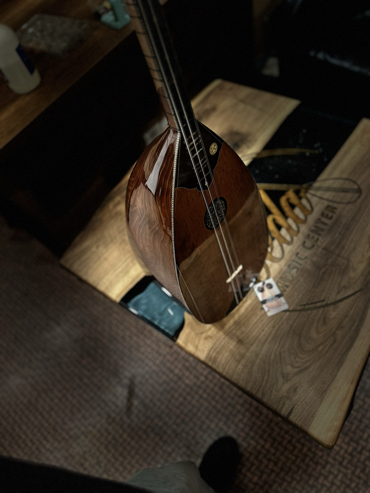 20 YILLIK 46”lık DİVAN DUT SAZ