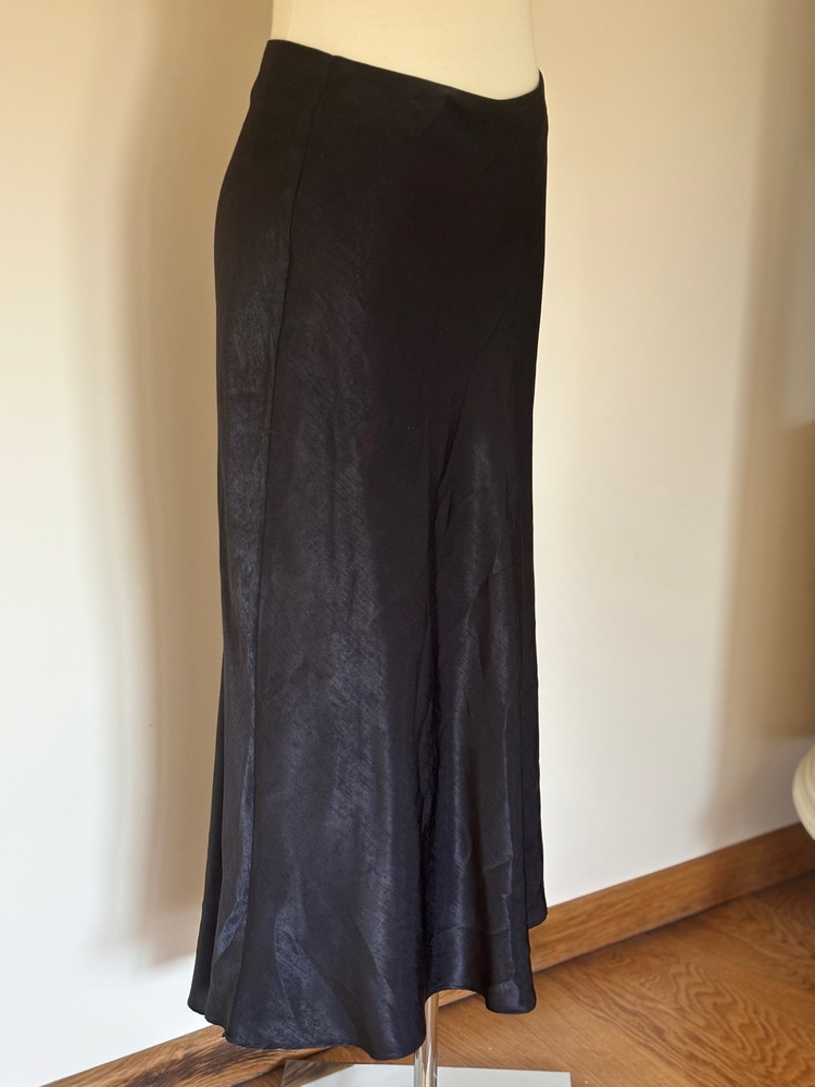 Zara Siyah Saten Etek