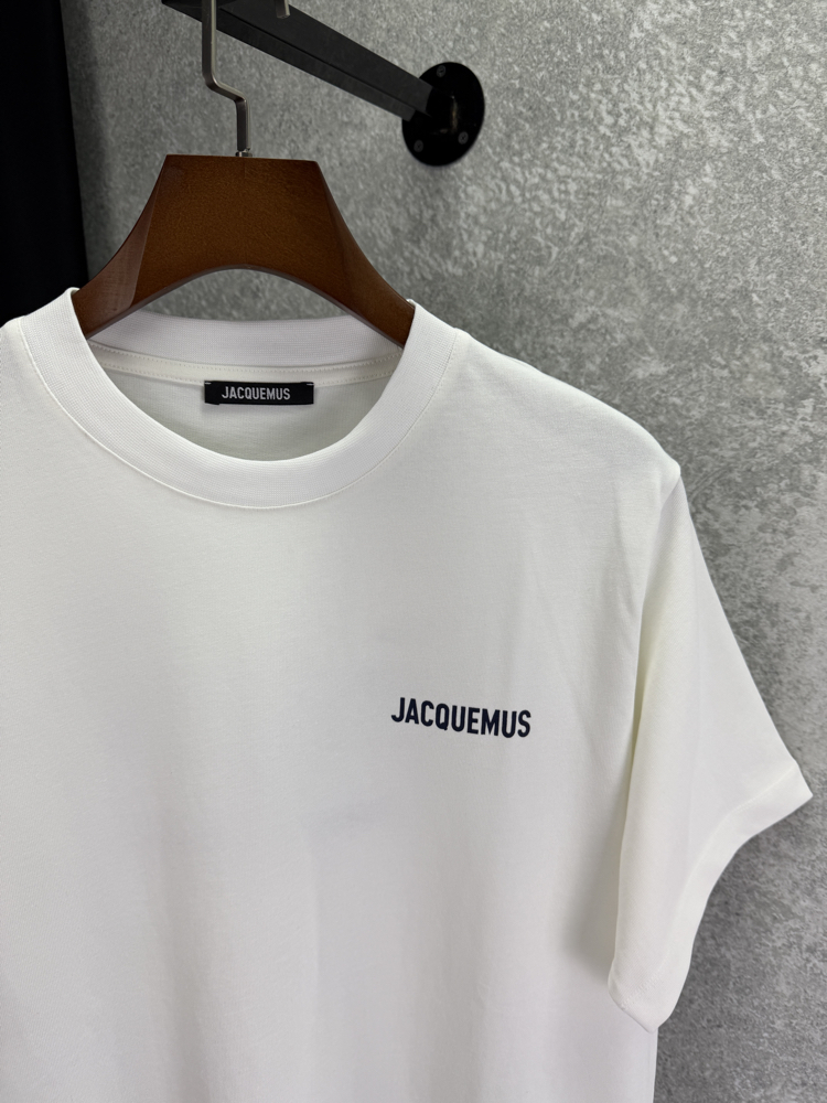  JACQEUMUS Premium T-shirt