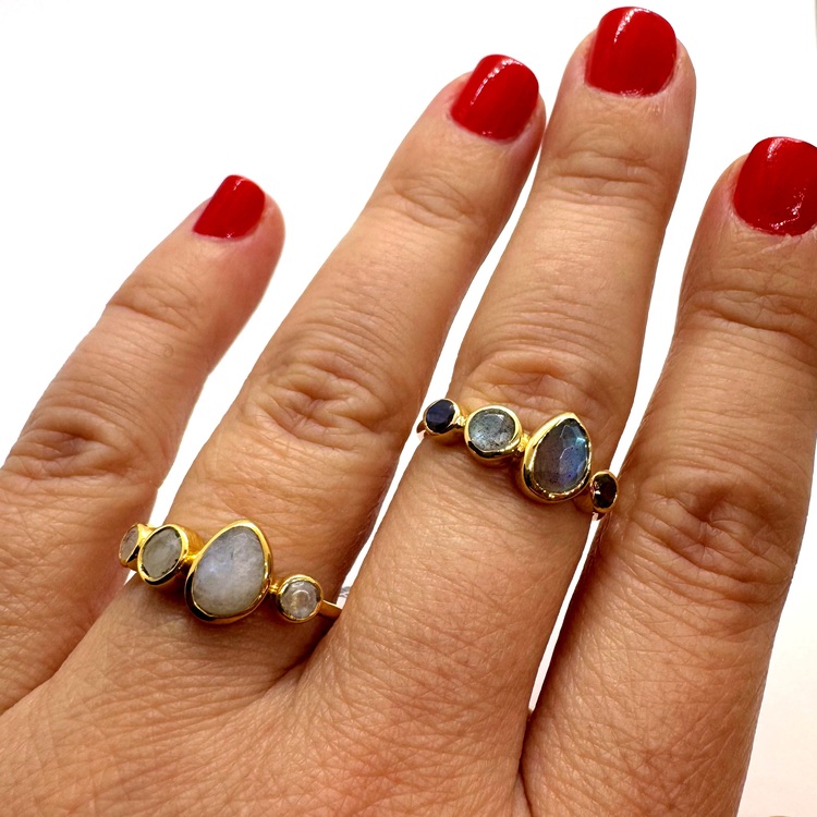 Dört Amorf Taşlı Yüzük- Four Amorf Stone Ring