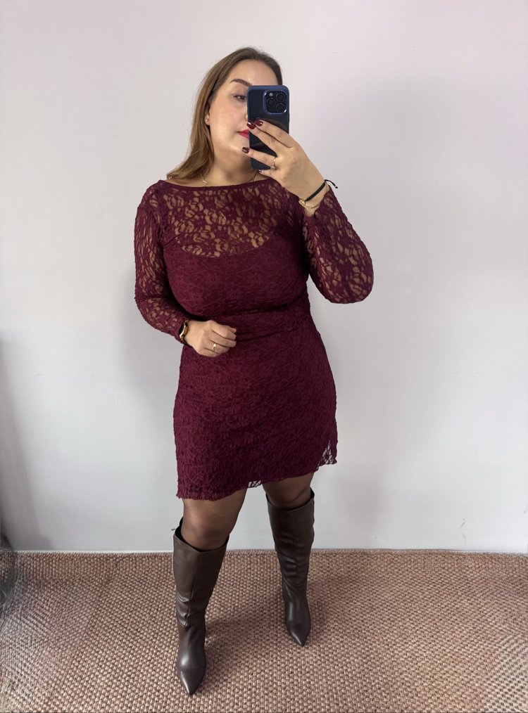Drape Detaylı Dantel Elbise 