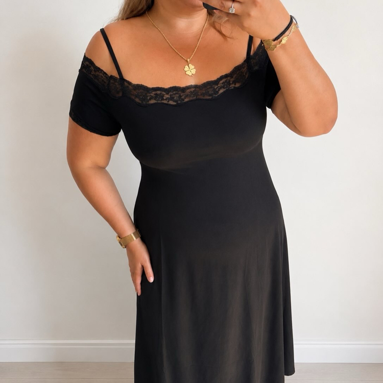 Dantel Detay Midi Model Elbise