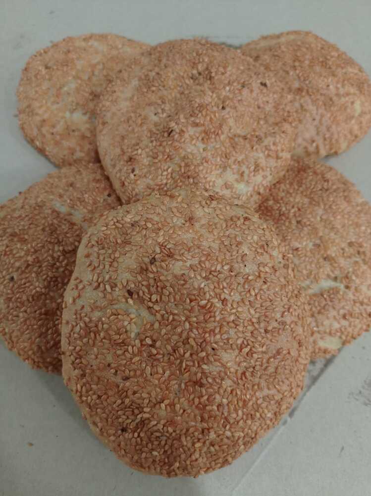 Glutensiz Vegan Susamlı Hamburger Ekmeği