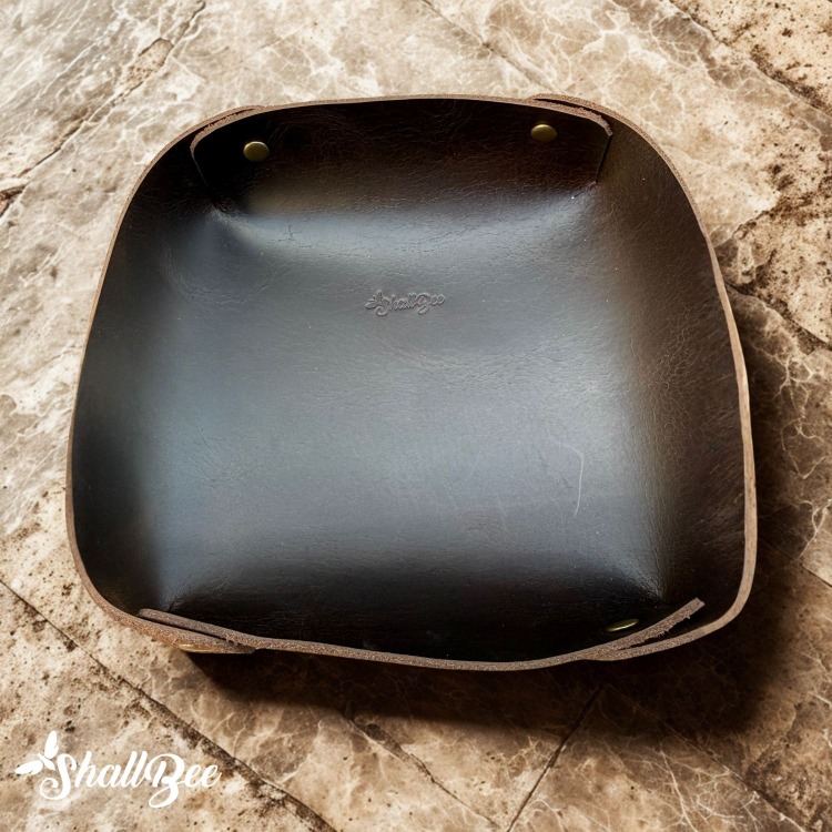 Hakiki Deri Valet Tray – Anahtarlık & Aksesuar Düzenleyici