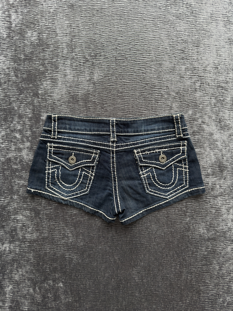 Düşük Bel Dikiş Detaylı Denim Şort