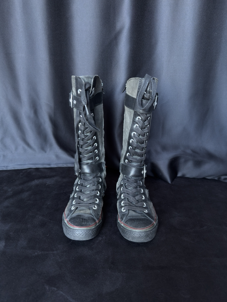 Converse Kahverengi Deri Kemer Detaylı Çizme Bot