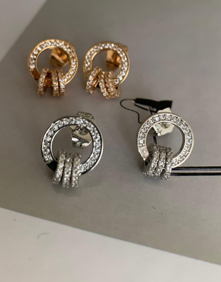 BOTTEGA VANETTA ÇOKLU CHARM KÜPE