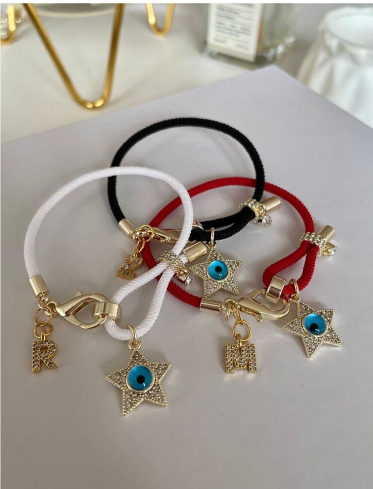 İP CHARM HARF BİLEKLİK