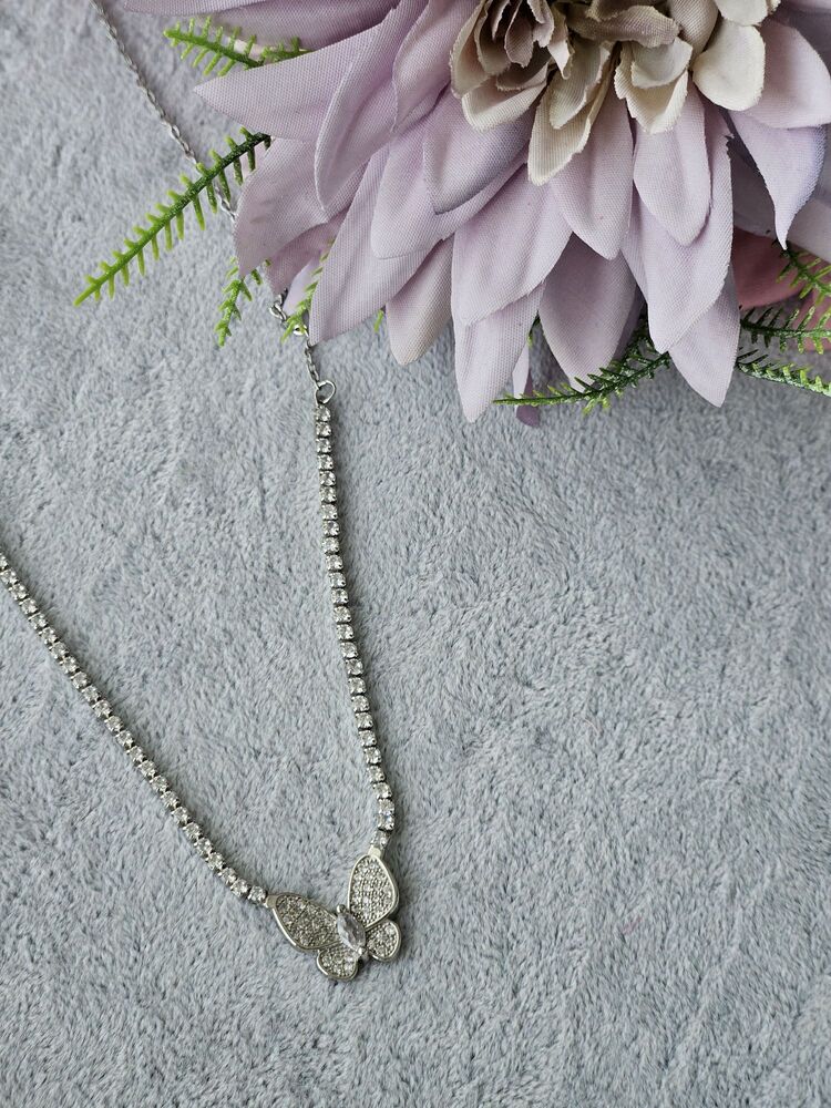 Silver Gemmy Butterfly Kolye