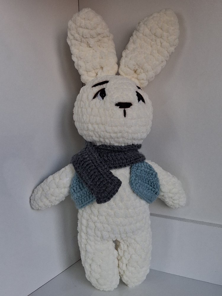 Atkılı Amigurumi Tavşan | El Yapımı Kadife Oyuncak | Özel Tasarım Tavşan Bebek Hediyesi