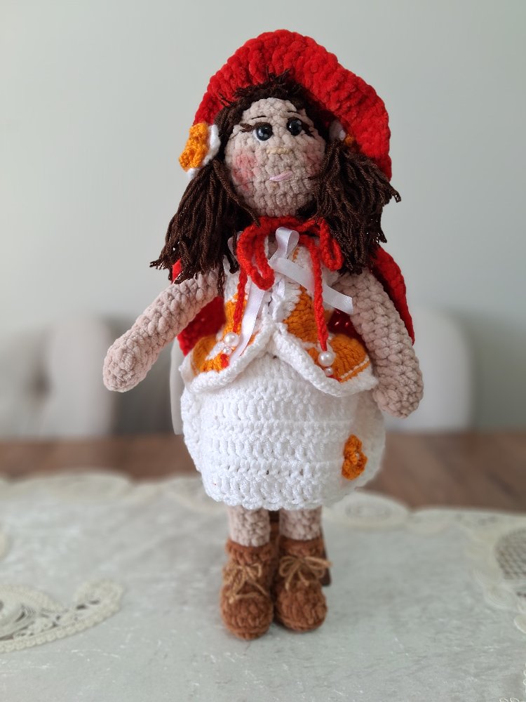Kırmızı Başlıklı Kız | Kırmızı Başlıklı Kız Amigurumi | Örgü Bebek