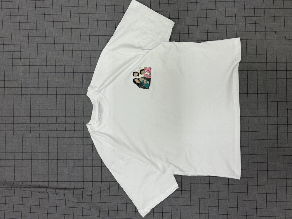 Fotoğrafı Nakışlı Tshirt
